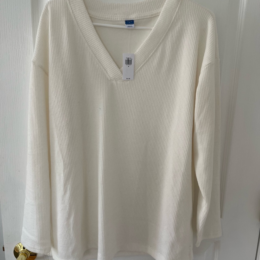 Old Navy White V-Neck Ribbed Sweater